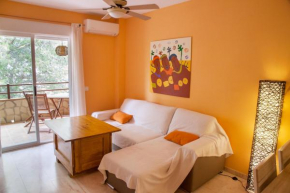 Apartamento con encanto junto a la playa y en el centro del pueblo, La Herradura
